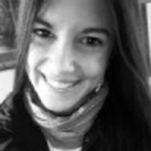 Meet your Posher, Simone